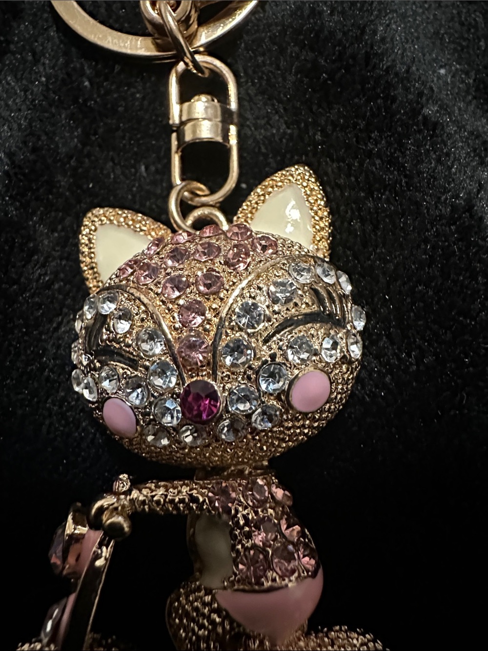 NEW FUN Gold and Pink Crystal Cat Keychain Charm - Fashion Pet Accessory